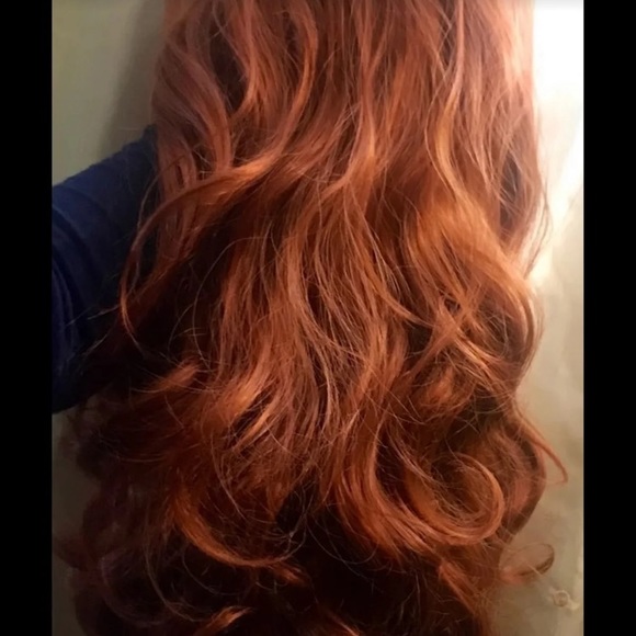 22” lace front wig - Picture 5 of 6